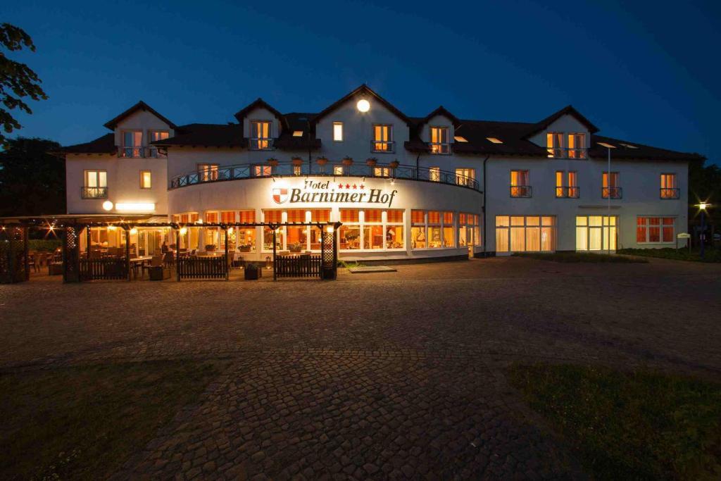 Hotel Barnimer Hof Wandlitz Εξωτερικό φωτογραφία